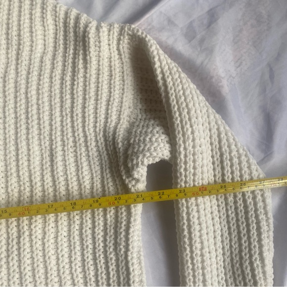 Hollister Small Oversized Cable Knit Soft Turtleneck Long Sleeve Sweater Jumper - Picture 4 of 6